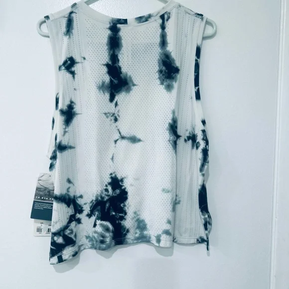 LULULEMON TRAIN TO BE TANK SHIBORI.SIZE LARGE - Picture 7 of 7
